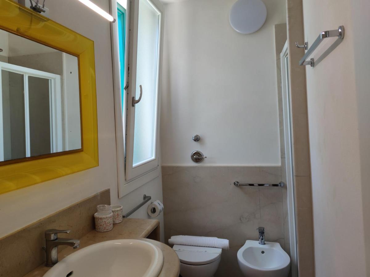 Finestra Sul Mare Aparthotel Фавиняна Екстериор снимка