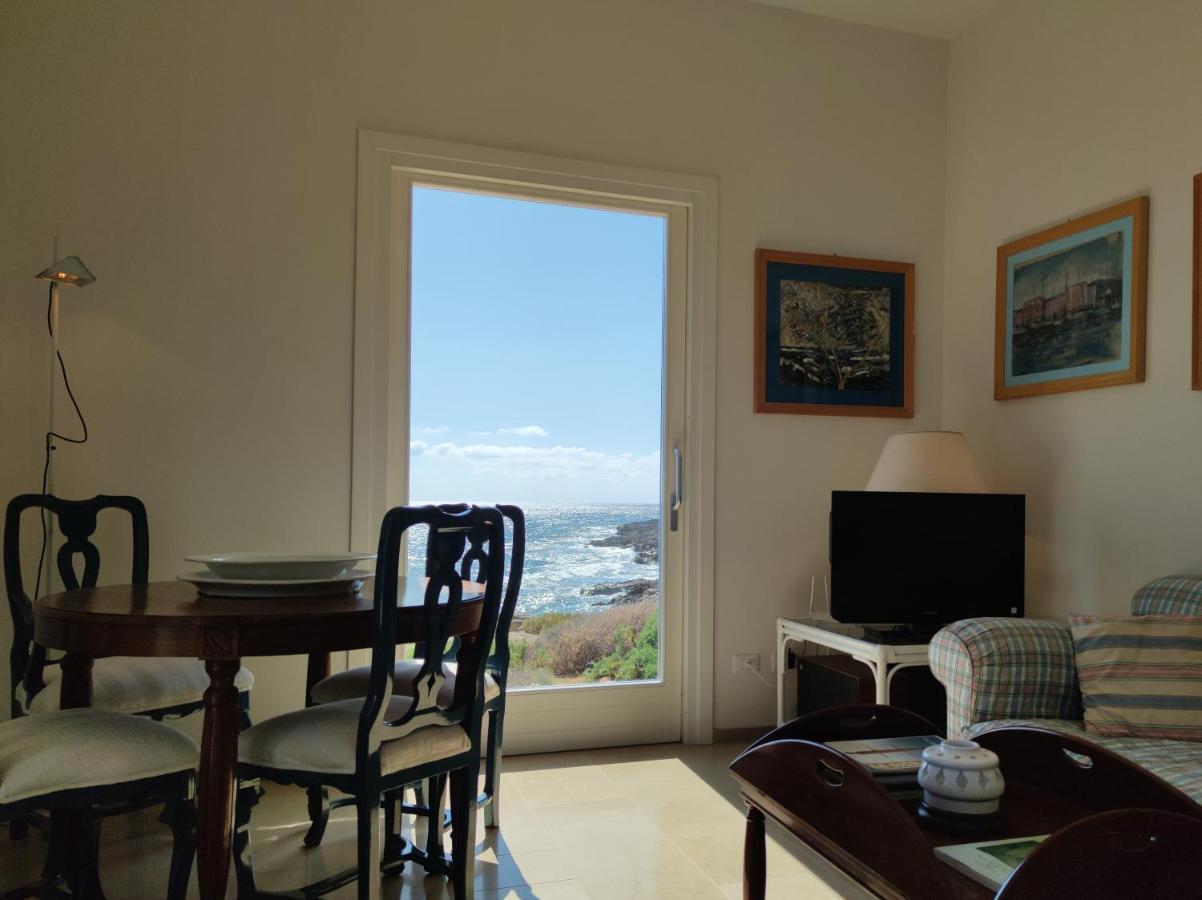 Finestra Sul Mare Aparthotel Фавиняна Екстериор снимка